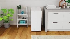 Lavatrice Indesit BTW L60400 IT Carica dall'Alto 6 Kg, Classe C, 1000 rpm, Bianco, compatta ed efficiente