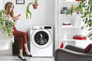 Hoover H-WASH 500 Lavatrice 9 Kg, con Wi-Fi, App hOn, e funzionalità Auto Care, colore bianco.