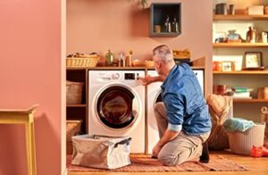 Lavatrice Hotpoint NR5496WSA IT N 9kg bianca, carica frontale, 1400 giri al minuto, classe energetica B.
