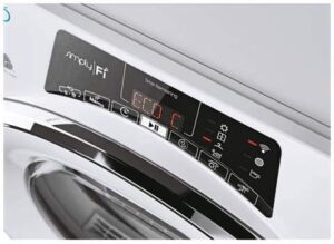 Asciugatrice da 7 kg con pompa di calore e connettività WIFI+Bluetooth per un'asciugatura efficiente e comoda.
