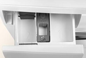 Lavatrice Electrolux EW6S526I bianca, carica frontale, dal design compatto e funzionalità avanzate.
