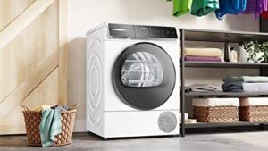 Bosch Elettrodomestici Serie 8 Asciugatrice a pompa di calore 9 kg WQB245B0IT, design elegante e tecnologia avanzata per il risparmio energetico.
