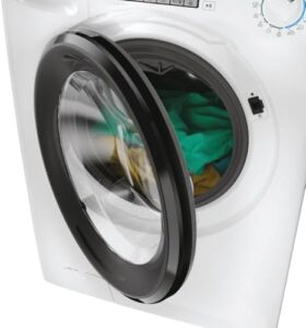 Lavatrice Candy CSO 496TWMB6/1-S da 9 Kg, carica frontale e 1400 giri, ideale per famiglie numerose.
