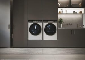 Haier HW90BD14979EUGIT lavatrice caricamento frontale 9 kg bianca, 1400 giri al minuto, efficienza energetica A+++