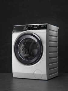 Lavatrice 9 Kg Classe A 1400 giri Inverter, LR9H94GBS, con motore Inverter e alta efficienza energetica, perfetta per famiglie numerose.