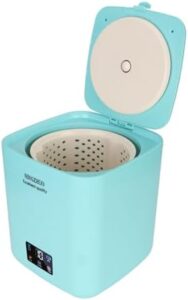 Mini lavatrice da 7 litri con centrifuga, ideale per lavare calzini e intimo in spazi ridotti.