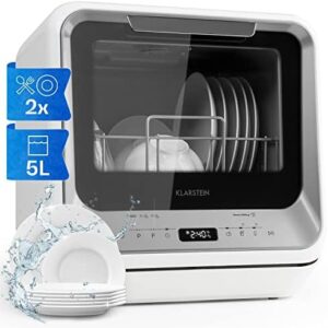 Lavastoviglie moderna ed efficiente per una pulizia impeccabile con bassi consumi  