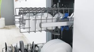 Lavastoviglie Indesit DI9E 2B10 a scomparsa totale con 9 coperti e classe energetica F