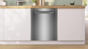 Lavastoviglie Bosch SMP4ECS71S Serie 4 da incasso sottopiano con finitura in acciaio inox, dotata di Home Connect, Extra Clean Zone e EfficientDry