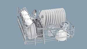 Bosch SKS62E38EU Serie 4, Lavastoviglie compatta in acciaio con EcoSilence Drive e AquaStop, ideale per spazi ridotti.