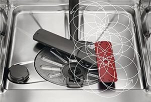Lavastoviglie AEG FSB53907Z nera, integrata, modello Proclean, in un ambiente moderno e funzionale