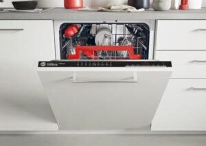 Hoover HDIN 4D620PB/E, lavasciuga completamente integrata con capacità di carico 6 kg per il lavaggio e 4 kg per l'asciugatura, classe energetica A+++, tecnologia 4D Wash.