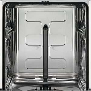 Lavastoviglie AEG FFB52601ZW con capacità di 13 coperti, classe energetica A++ e tecnologia AirDry per asciugatura naturale.