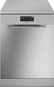 Lavastoviglie LVS262DSX da 13 coperti con design inox, classe energetica D, perfetta per ogni cucina.