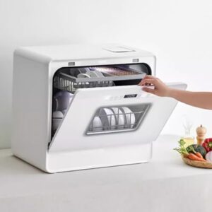 Lavastoviglie da appoggio con asciugatura intelligente, perfetta per piccoli spazi come appartamenti e camper