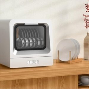 Lavastoviglie On-Stop compatta e automatica per uso domestico, senza installazione.