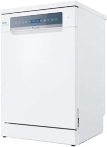 Lavastoviglie CANDY CF 6B2S3PSW Bianco in cucina, design compatto e moderno, ottima per famiglie di piccole e medie dimensioni.