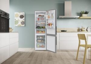 Candy CTC3L715ES11 - Frigorifero combinato, 260 litri, Statico, Classe energetica E