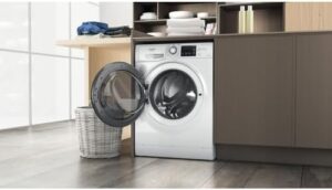 Lavasciuga Hotpoint 9,0 kg a libera installazione, modello NDB 9636 DA IT, bianco