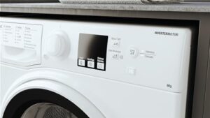 Hotpoint Ariston RSSF 624 W IT N Lavatrice Slim 6kg Carica Frontale  