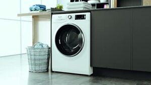 Hotpoint Ariston NLCD 946 WC A EU N, lavatrice a carica frontale 9kg, 1400 giri/min con design elegante e alta efficienza energetica.