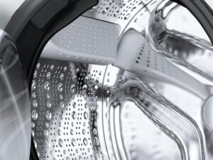 Bosch WGB256041, Serie 8, lavatrice intelligente con capacità fino a 10 kg e funzione Iron Assist per un lavaggio efficiente.