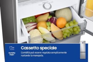 Frigorifero moderno ed efficiente, perfetto per ogni tipo di cucina.