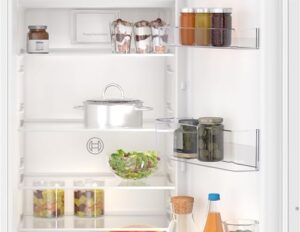 Frigorifero Bosch KIL82NSE0 Serie 2, monoporta da incasso con congelatore, cassetto Multi Box XXL e luce LED