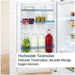 Frigorifero Bosch KIR41ADD1 con tecnologia VitaFresh XXL, ripiani in vetro e silenzioso