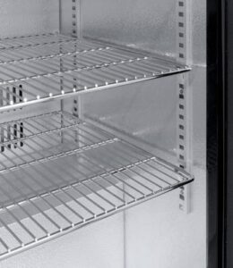 METRO Professional Frigo Vetrina per bevande con porta in vetro, 135x53x86.5cm, refrigerazione a ventola, alluminio/vetro, con serratura e chiave (Nero, 308 L)