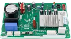 QCKRTAU Scheda di Controllo del Frigorifero Compatibile con Samsung, vista laterale della scheda