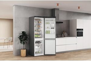 Whirlpool Frigorifero Combinato No Frost 370 Litri Classe D Inox - W7X93A Ox