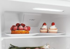 Candy CBL3518E/L - Frigorifero combinato, installazione incasso, 263 litri, statico, Classe energetica E