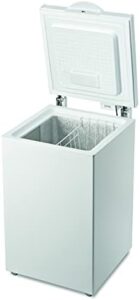 Indesit OS 2A 140 H - Congelatore A Pozzetto 131 Litri Classe Energetica E. Congelatore A Pozzetto Piccolo, Dimensioni: 86,5x57,3x64,2cm Ideale Per Famiglie Piccole.