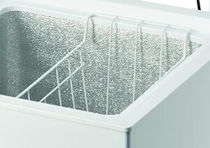 Indesit OS 2A 140 H - Congelatore A Pozzetto 131 Litri Classe Energetica E. Congelatore A Pozzetto Piccolo, Dimensioni: 86,5x57,3x64,2cm Ideale Per Famiglie Piccole.