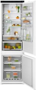 Frigorifero combinato Electrolux ENT6ME19S classe E No Frost 188,4 cm alto e largo con congelatore integrato.