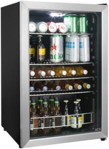 Frigorifero bevande HCK 115L, porta vetro doppio, temperatura regolabile 0-10℃, 4 ripiani.